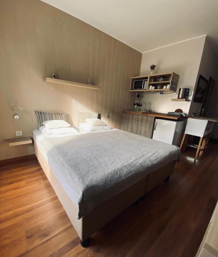 Ferienwohnung Ölyv Fertőrákos Exterior foto